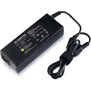 TOSHIBA 15V 4a