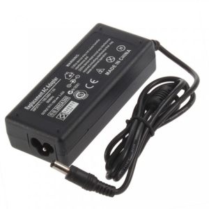 TOSHIBA 19V 6.3A
